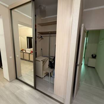 Продается 3-х комнатная квартира, 100,6 м²