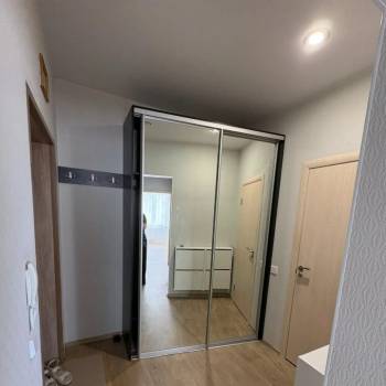 Сдается 1-комнатная квартира, 38 м²