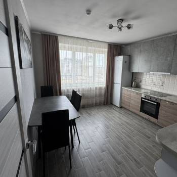Сдается 1-комнатная квартира, 40 м²