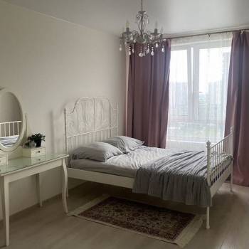 Сдается 1-комнатная квартира, 43,2 м²