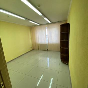 Сдается Нежилое помещение, 89 м²