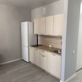 Сдается 1-комнатная квартира, 37 м²