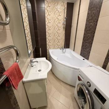 Сдается Многокомнатная квартира, 74 м²