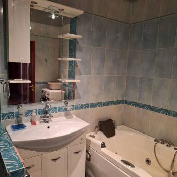 Сдается 2-х комнатная квартира, 67 м²