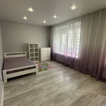 Сдается Многокомнатная квартира, 92,3 м²