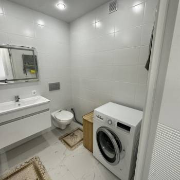 Сдается 1-комнатная квартира, 41 м²