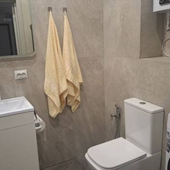 Сдается 2-х комнатная квартира, 72 м²