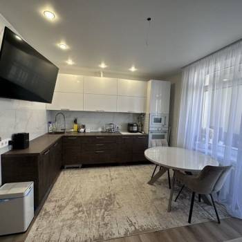 Продается 2-х комнатная квартира, 63,8 м²