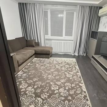 Сдается Многокомнатная квартира, 65 м²