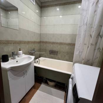 Продается 1-комнатная квартира, 33 м²
