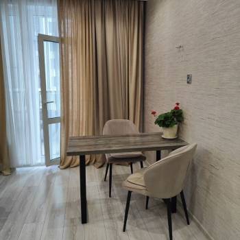 Сдается 1-комнатная квартира, 41 м²