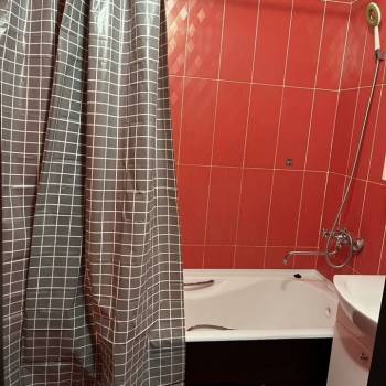 Сдается 1-комнатная квартира, 43 м²