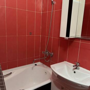 Сдается 1-комнатная квартира, 43 м²