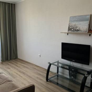 Сдается 1-комнатная квартира, 43 м²