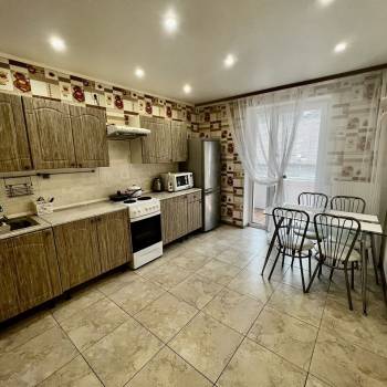 Продается 1-комнатная квартира, 35 м²