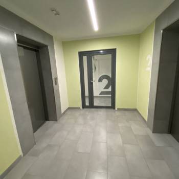 Продается 1-комнатная квартира, 35 м²