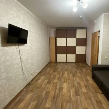 Сдается 1-комнатная квартира, 37 м²
