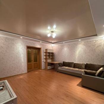 Продается 2-х комнатная квартира, 75 м²