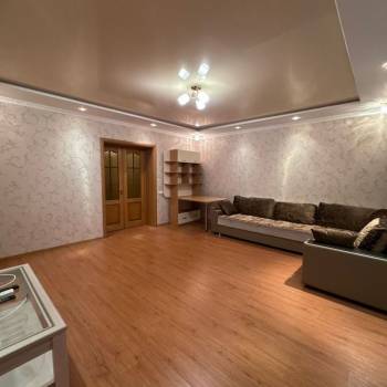 Продается 2-х комнатная квартира, 75 м²