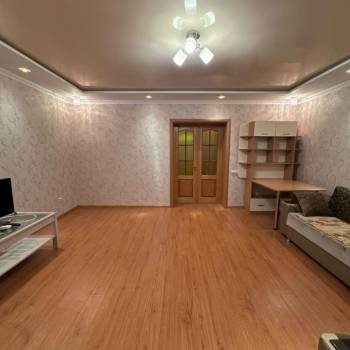 Продается 2-х комнатная квартира, 75 м²