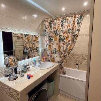Продается 2-х комнатная квартира, 60,7 м²