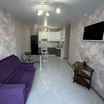 Сдается 2-х комнатная квартира, 60 м²
