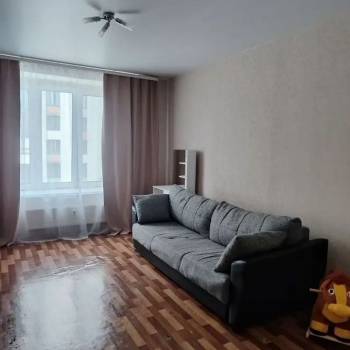 Сдается 2-х комнатная квартира, 62 м²