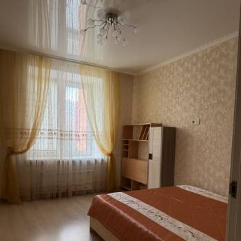 Сдается 2-х комнатная квартира, 75 м²