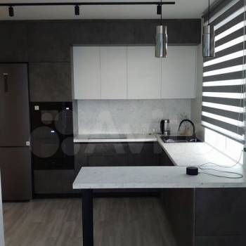 Сдается 1-комнатная квартира, 58 м²