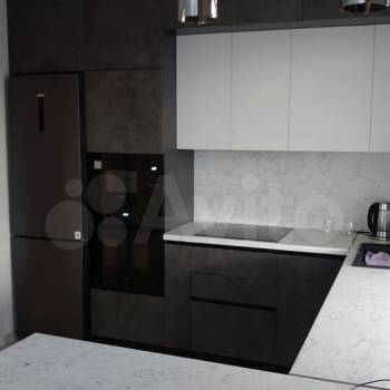 Сдается 1-комнатная квартира, 58 м²