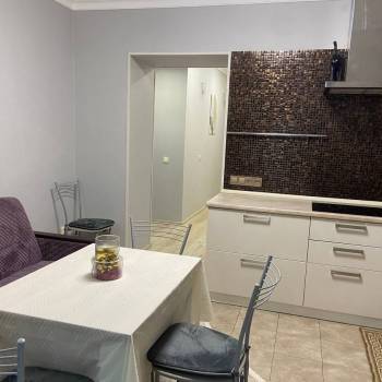 Продается 3-х комнатная квартира, 102 м²