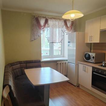 Продается 1-комнатная квартира, 39,5 м²