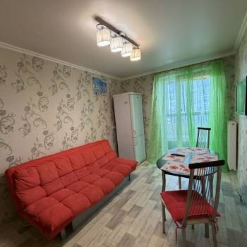 Продается 1-комнатная квартира, 37,8 м²