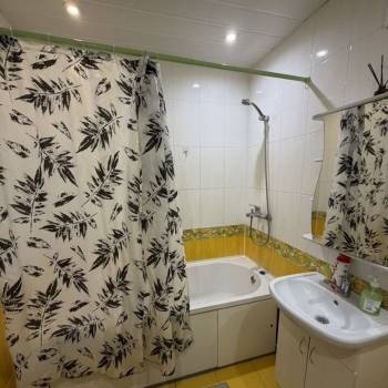 Продается 1-комнатная квартира, 37,8 м²