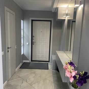 Продается 3-х комнатная квартира, 92,7 м²