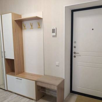 Сдается 1-комнатная квартира, 42 м²