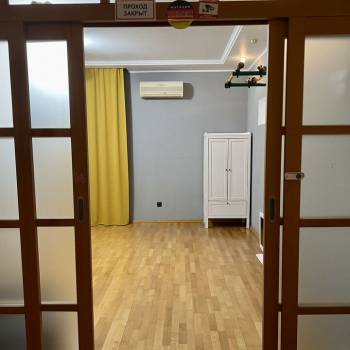 Сдается Многокомнатная квартира, 110 м²