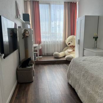 Продается Многокомнатная квартира, 120 м²