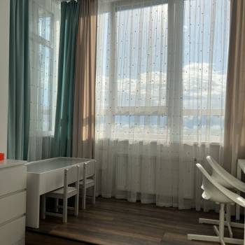 Продается Многокомнатная квартира, 120 м²