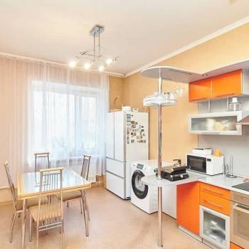 Продается Многокомнатная квартира, 136,6 м²