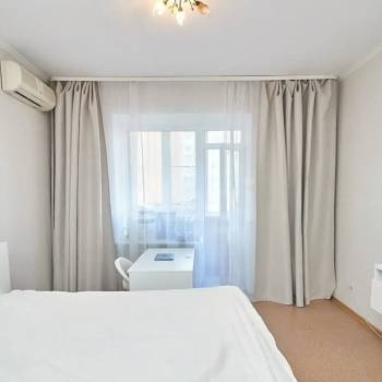 Продается Многокомнатная квартира, 136,6 м²