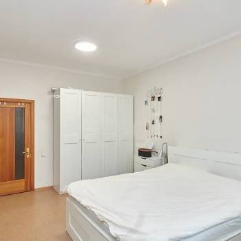 Продается Многокомнатная квартира, 136,6 м²