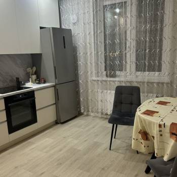 Сдается 2-х комнатная квартира, 55 м²