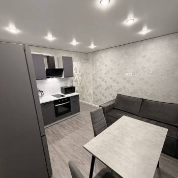 Сдается 1-комнатная квартира, 40 м²