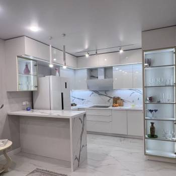 Сдается Многокомнатная квартира, 85 м²