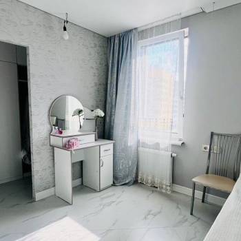 Сдается Многокомнатная квартира, 85 м²