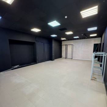 Сдается Нежилое помещение, 83 м²
