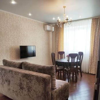 Сдается 2-х комнатная квартира, 59 м²