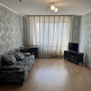 Сдается 1-комнатная квартира, 41 м²