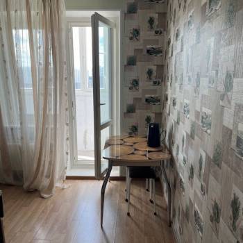 Сдается 1-комнатная квартира, 41 м²